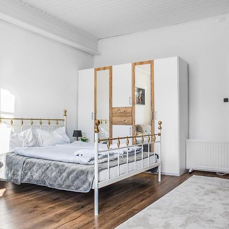 Апартаменты Adorable 2Br Apt. Near Millenium Tower And Danube Вена Экстерьер фото
